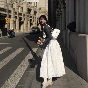 Like New Zara Eyelet Skirt